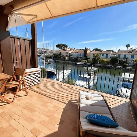 Renovated Duplex With Ac And 2 Terraces شقة